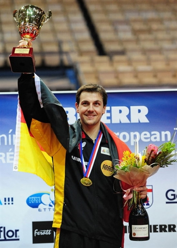 关于捷克运动员表现亮眼，斩获多面奖牌的信息