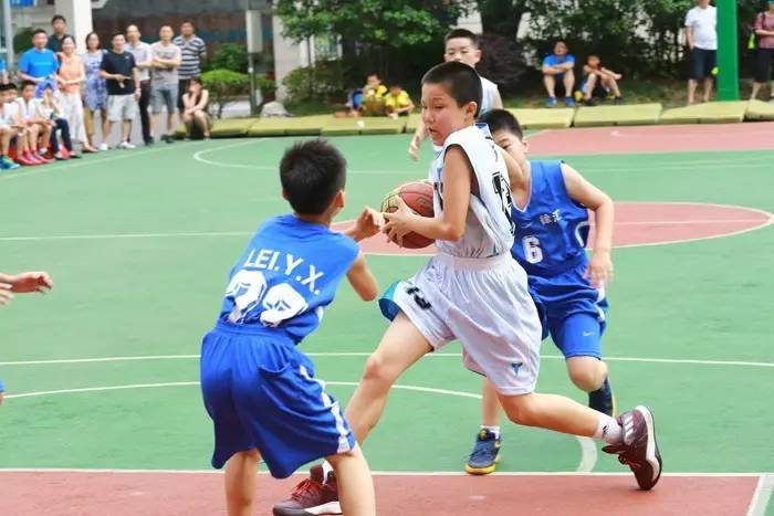 童年篮球联赛期待新一轮开赛