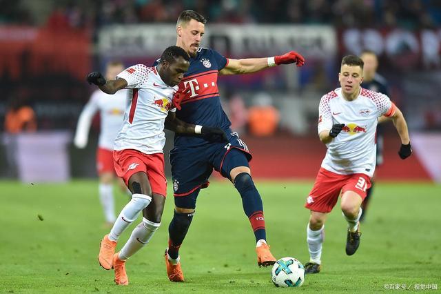 杜塞尔多夫客场战胜对手，豪取三分的简单介绍