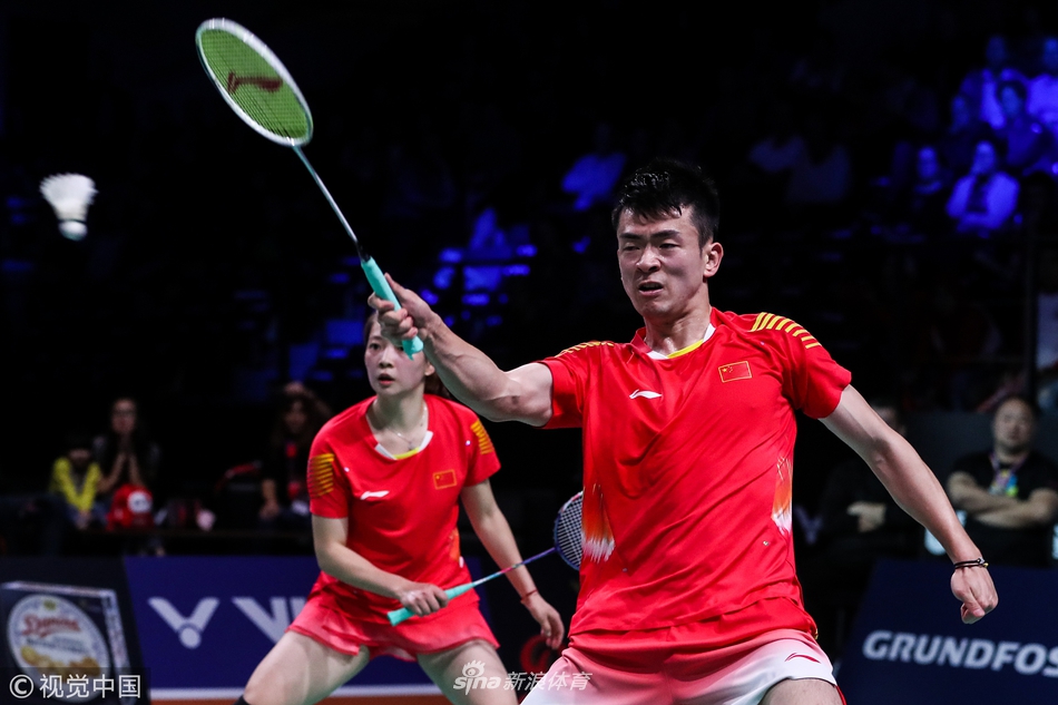 包含丹麦队力克德国队，郑思维惊艳四座的词条