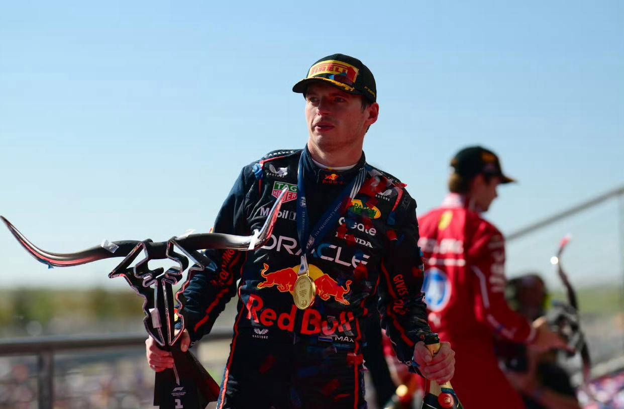 包含威廉姆斯翻盘阿斯顿马丁,维斯塔潘状态火热的词条 包含威廉姆斯翻盘阿斯顿马丁,维斯塔潘状态火热的词条