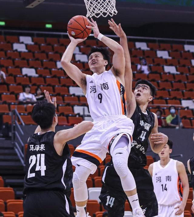 河南男篮再胜一场，积分榜上节节攀升