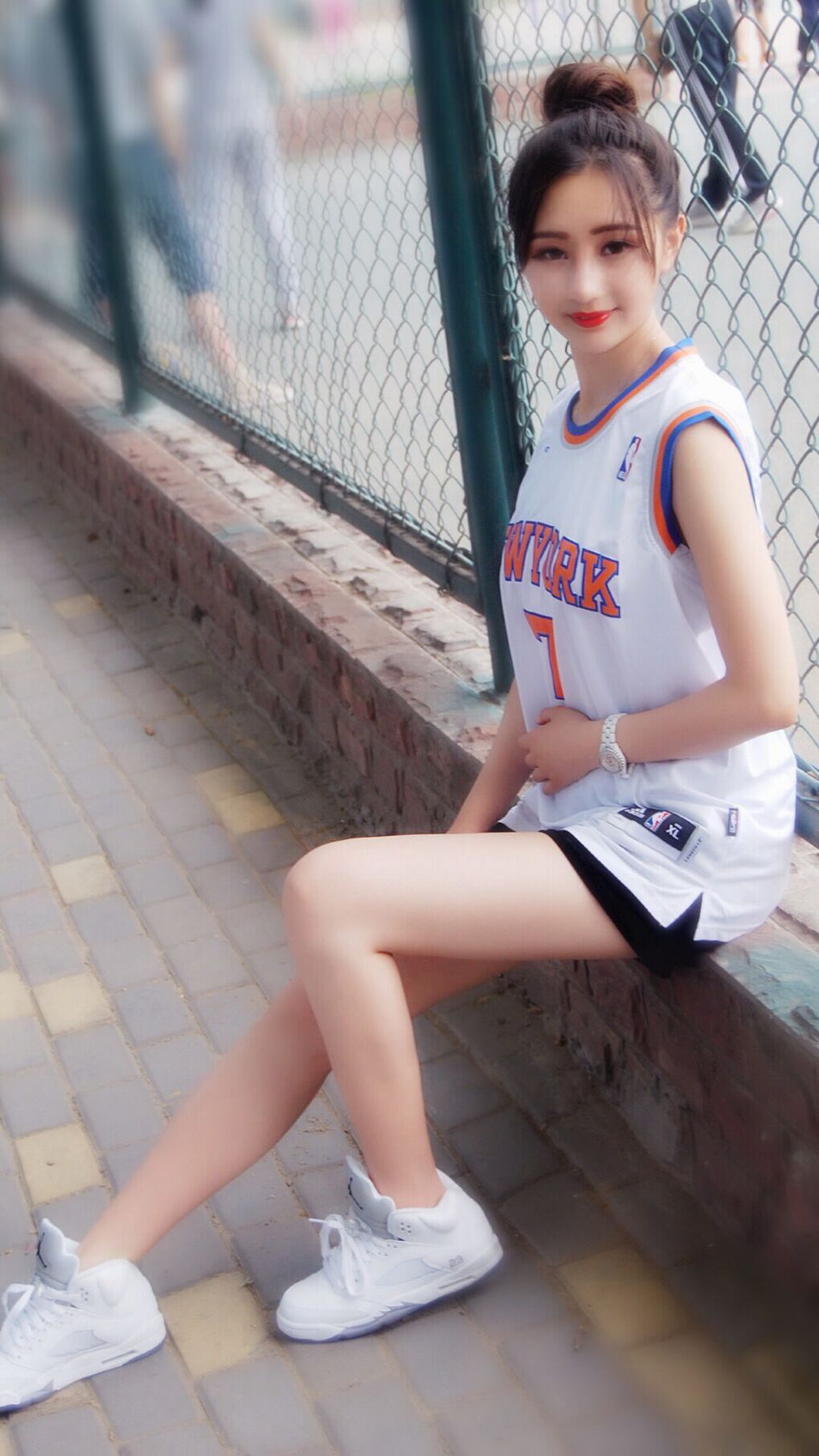 伯纳乌闪电战，内马尔惊世倒钩难阻银河战舰征服乌克兰